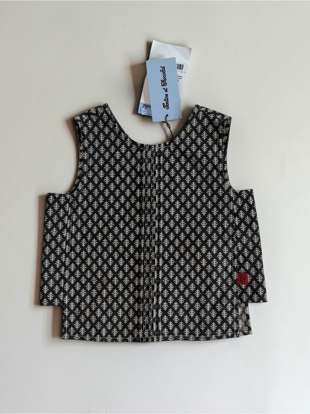 TARTINE ET CHOCOLAT NWT Botantical Leaf Print Pintuck Blouse